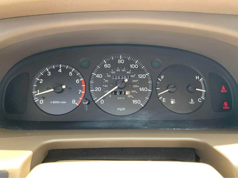 1999 Mazda Millenia S gauges